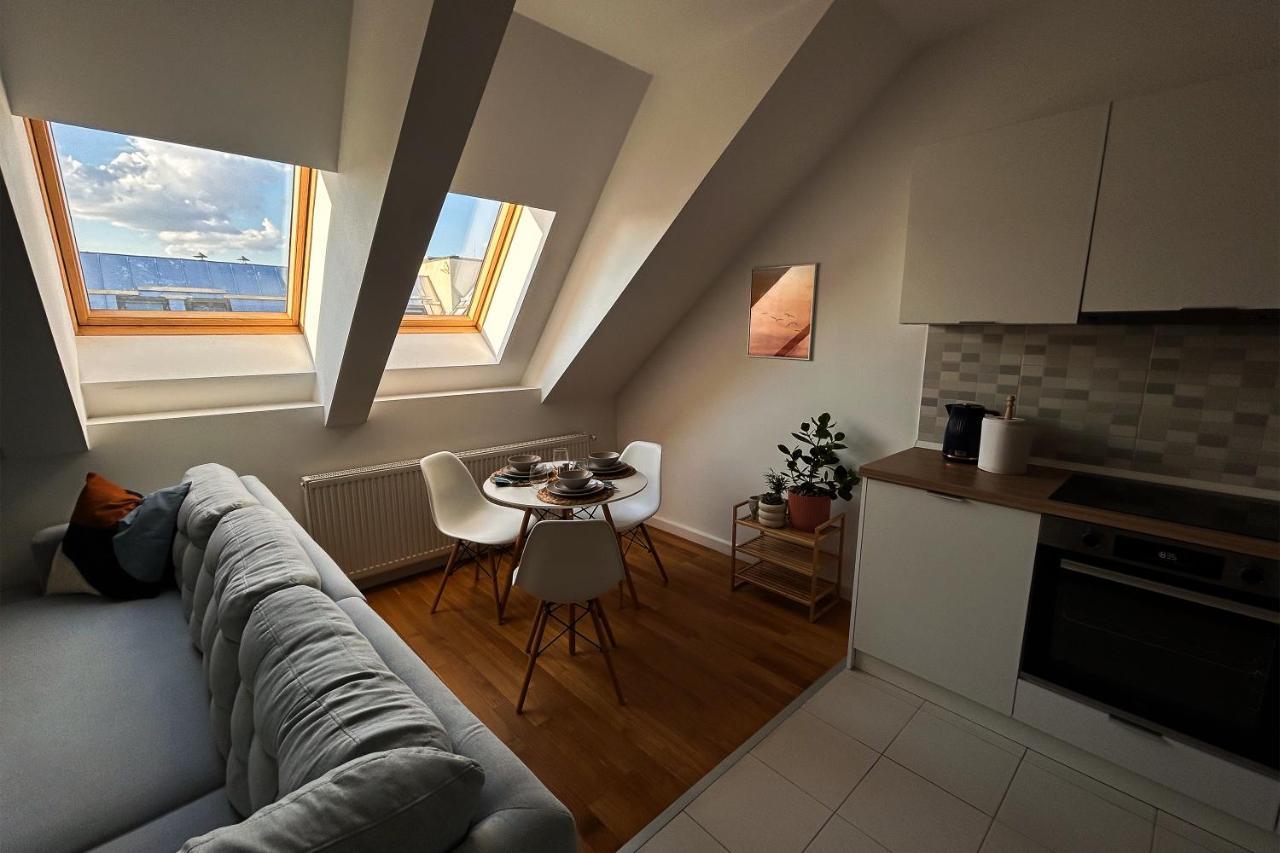 Apartament Downtown D21 Bukareszt Zewnętrze zdjęcie