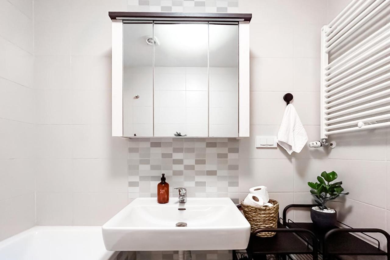 Apartament Downtown D21 Bukareszt Zewnętrze zdjęcie